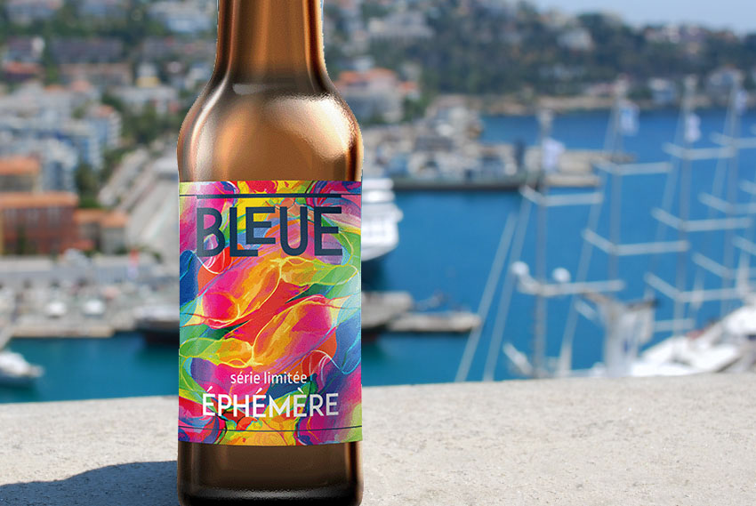 Bleue &Eacute;ph&eacute;m&egrave;re bi&egrave;re artisanale de la Brasserie Bleue